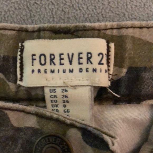 Camo Shorts - Picture 3 of 3